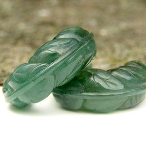 Vintage Bakelite Hoop Earrings in Green Black Swirl Carved 1-Inch